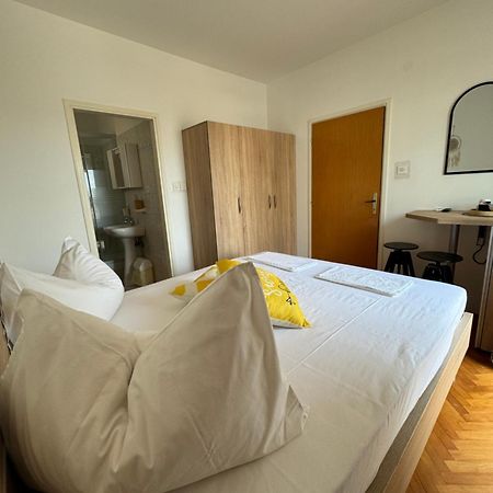 Hotel The Manzoni Family 4 Punat Exterior foto